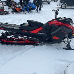 ☆スノーモービル Ski-doo Summit 800 シュラウド中古 edneyquaresma.com